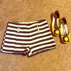 New without tags forever 21  high rise short